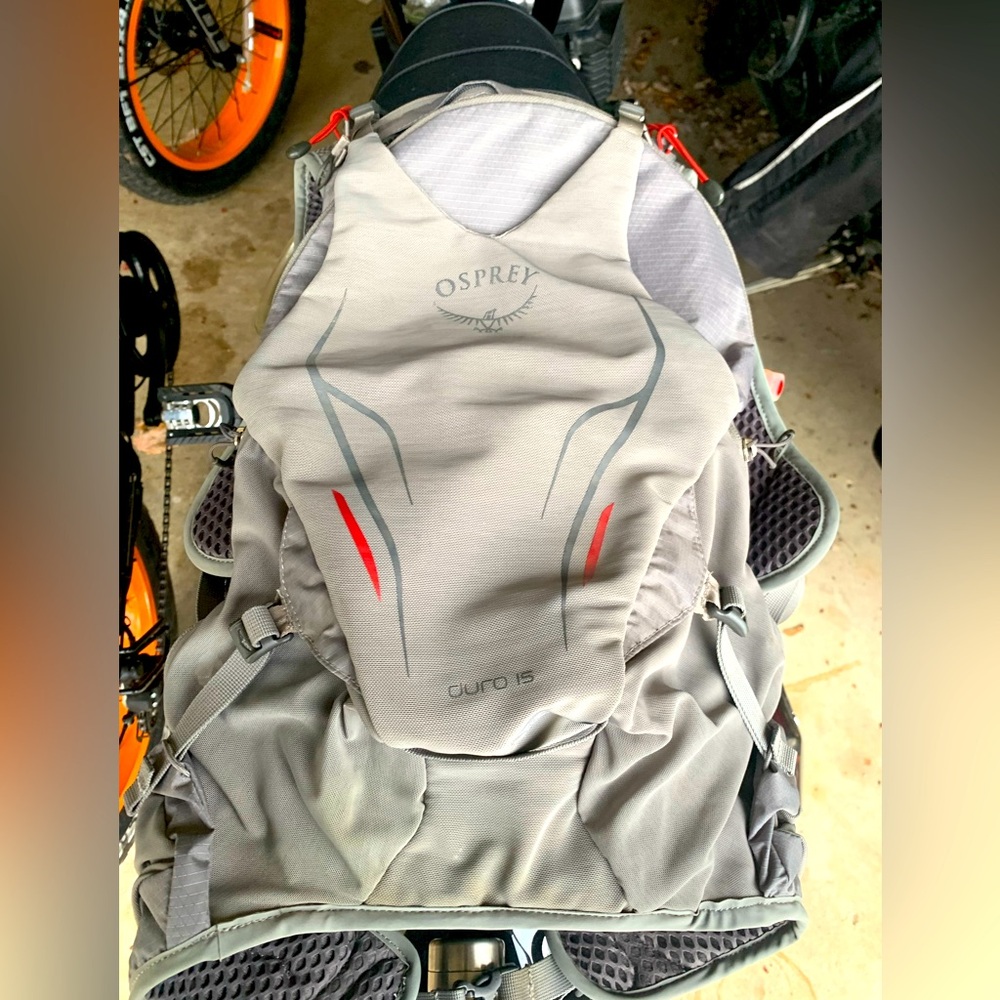 🔥OspreyDuro 15 backpack w/ hydration reservoir bag